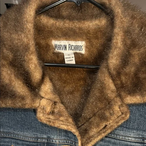 Marvin Richards Blue Denim Jacket with Brown Faux Fur Collar - Picture 2 of 3